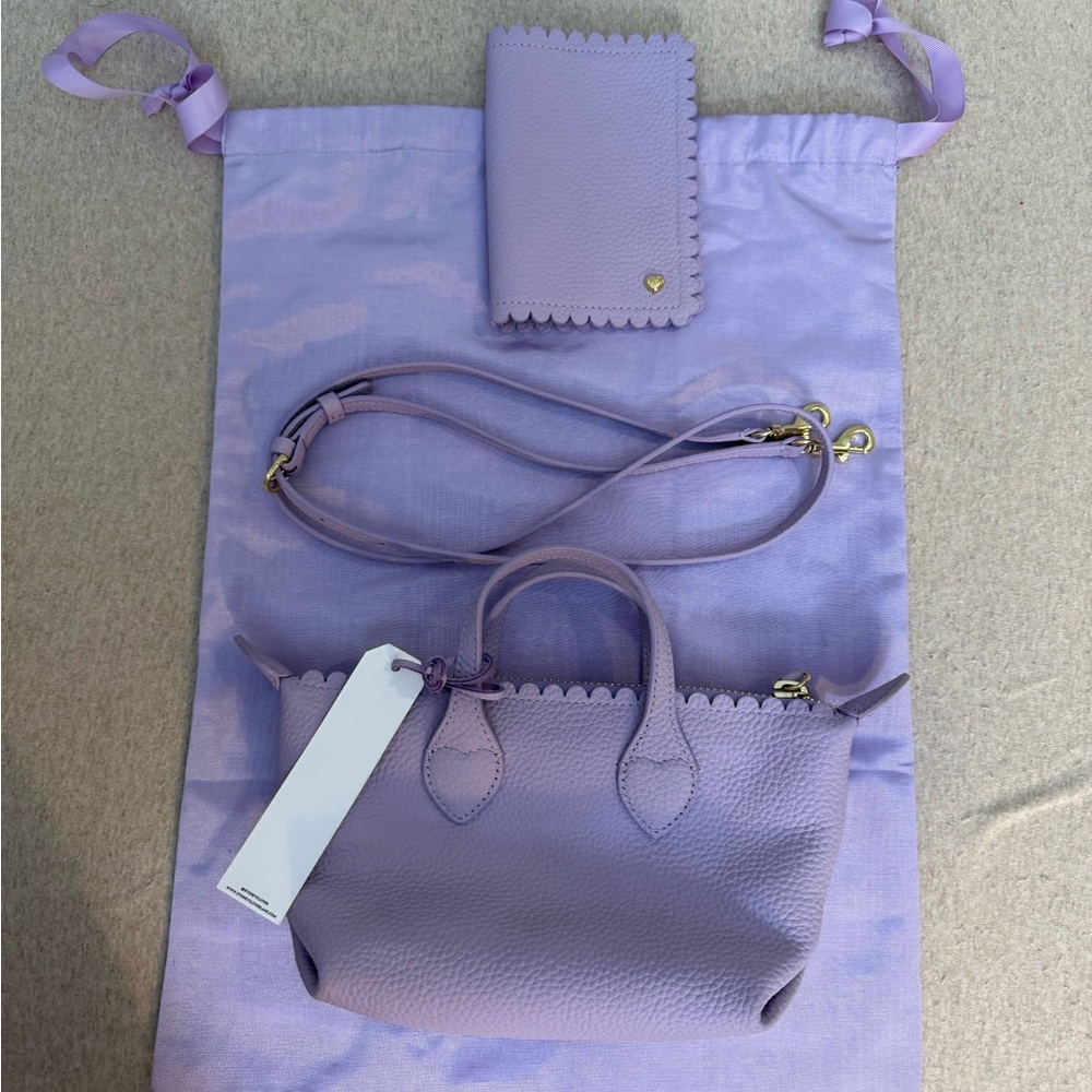 (SOLD) NEW WITH TAGS LAVENDER LEATHER SOLD OUT POUCHETTE AND PASSPORT CASE SCL